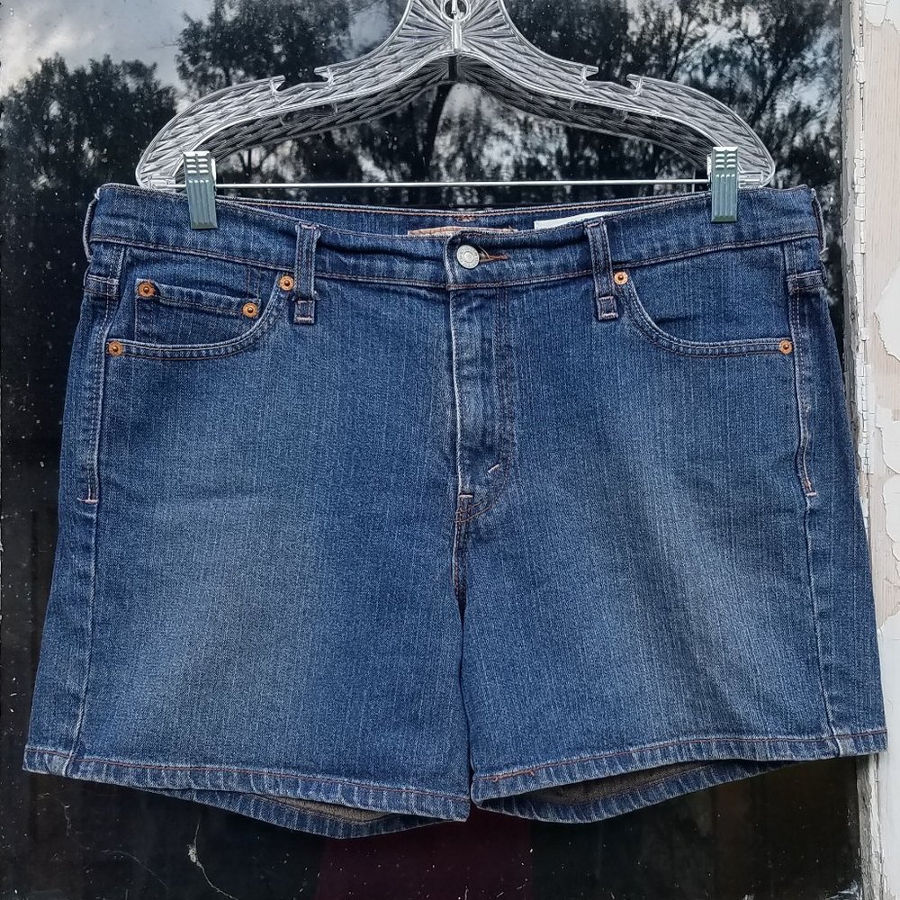 Levi’s 515 Blue Jean Shorts - Red Tab